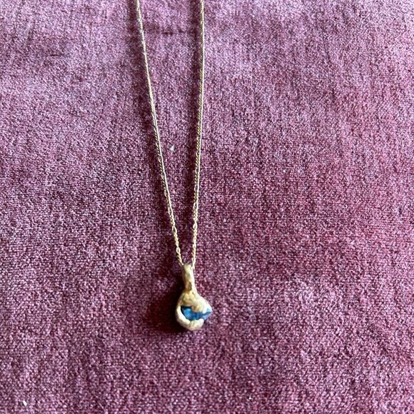Gold and Blue Pendant Necklace & bracelet - Picture 2 of 7